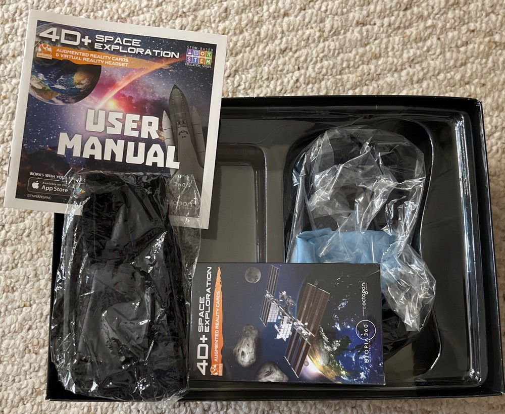 4D+ Utopia 360 VR Headset & Space Exploration Augmented Reality Cards