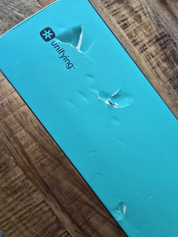 LOGITECH SOLAR KEYBOARD AND MOUSE MK750 NEW OPEN BOX read