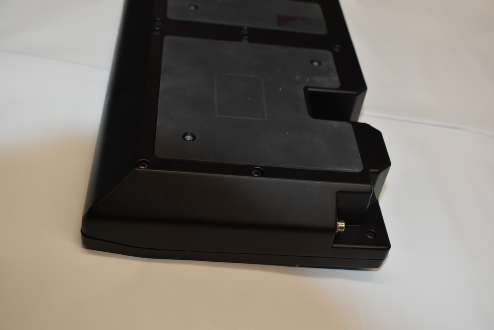 Shure MXWNCS8 Microflex Wireless 8 Channel Networked Charging Dock & 3 MS58 Mics