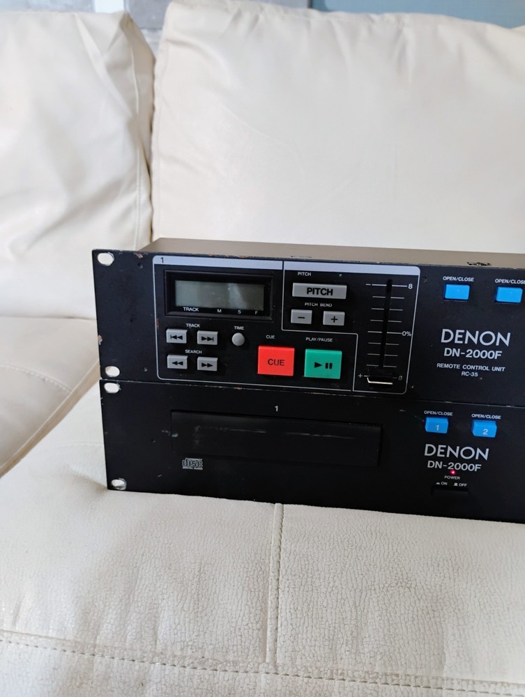 The listing is:(1)Denon DN-2000F MKII Dble CD Player WITHOUT Remote Control Unit