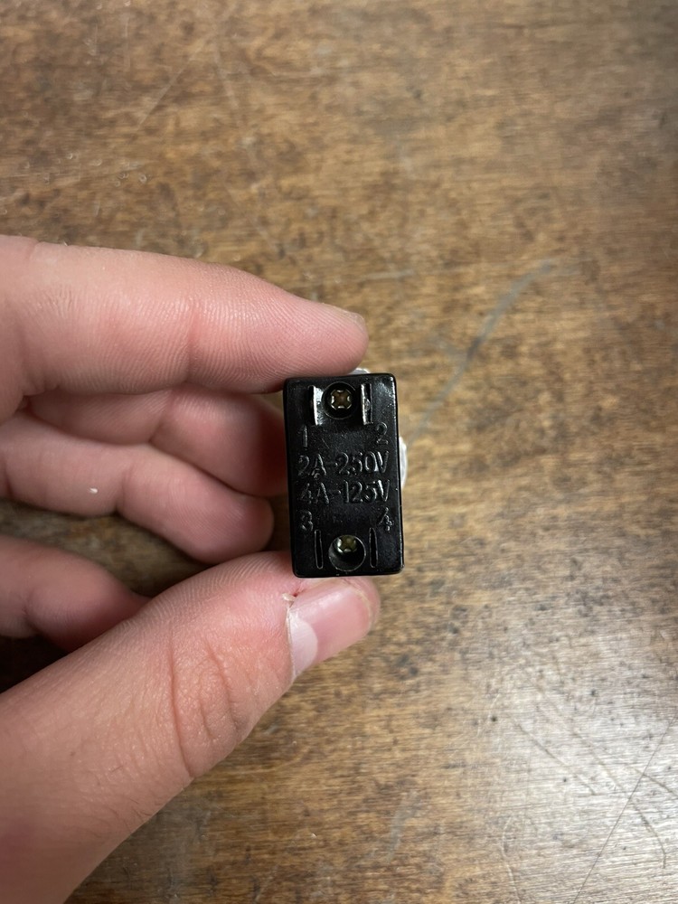 SPST Light Duty Toggle Switch - set of 10