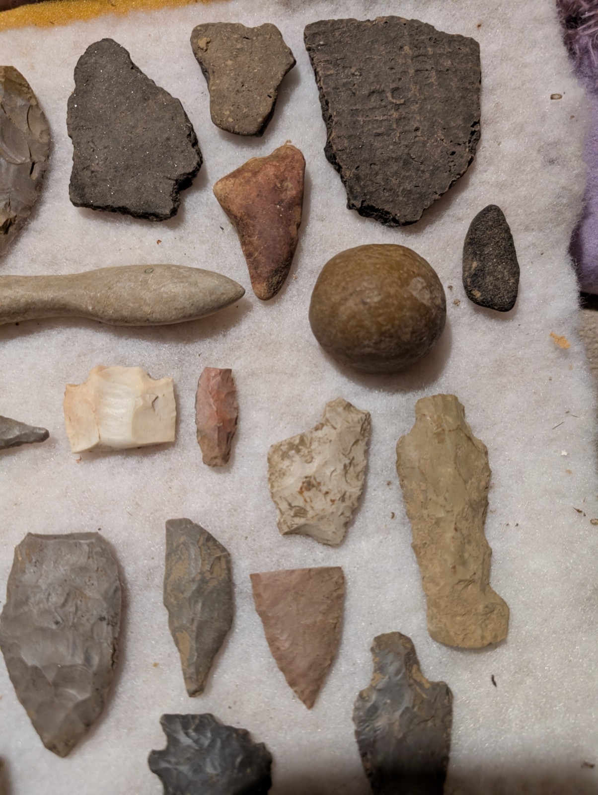 Authentic Indian Artifacts Arrowheads, (30 Assorted Artifacts NW Ala