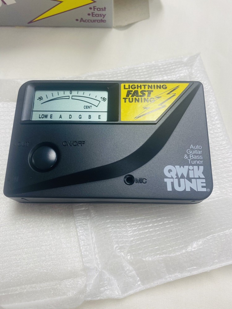 NOS Qwik Tune QT-8 Lightning Guitar Tuner