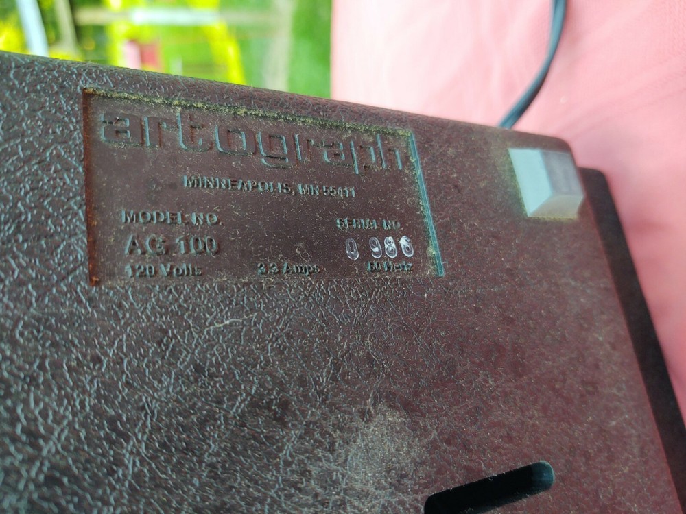 AG 100 Artograph Minneapolis,. MN