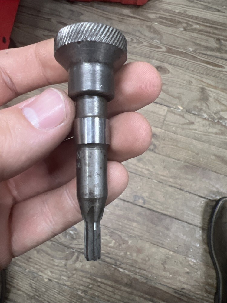 L.E. Wilson Inside Neck Reamer .220 Cal Case