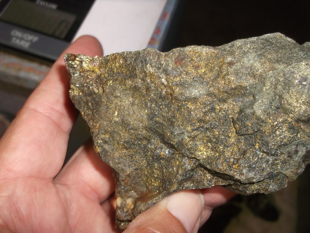 Gold, silver, copper, 377 grams samples ,ore high grade .