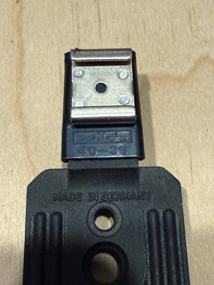 Metz 40-36 Horizontal Bracket