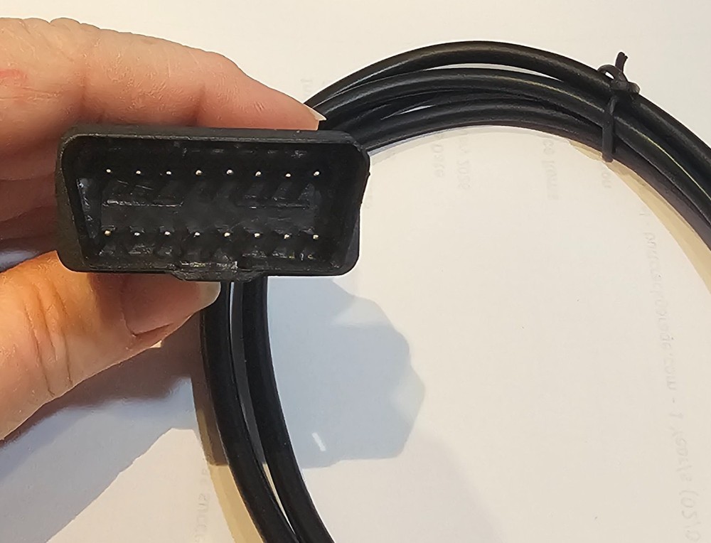 SparkFun CAB-10087 OBD-II to DB9 Cable