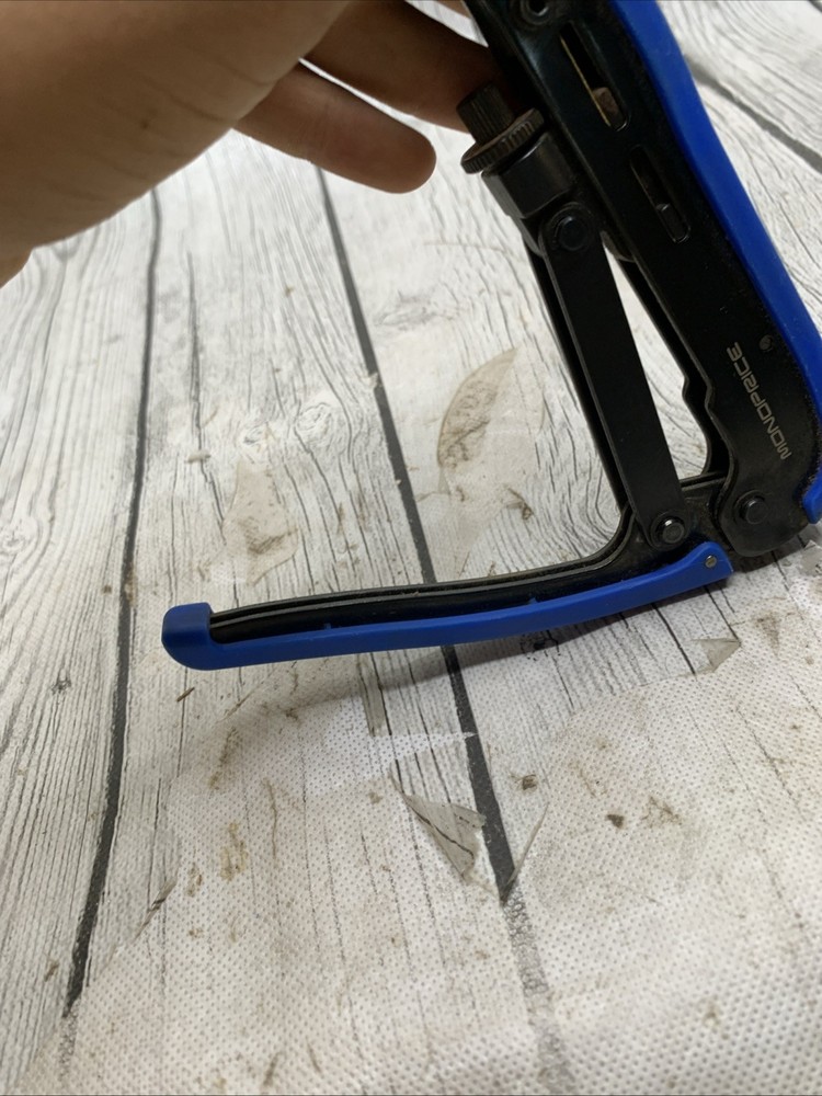 Monoprice Compression Tool Blue And Black