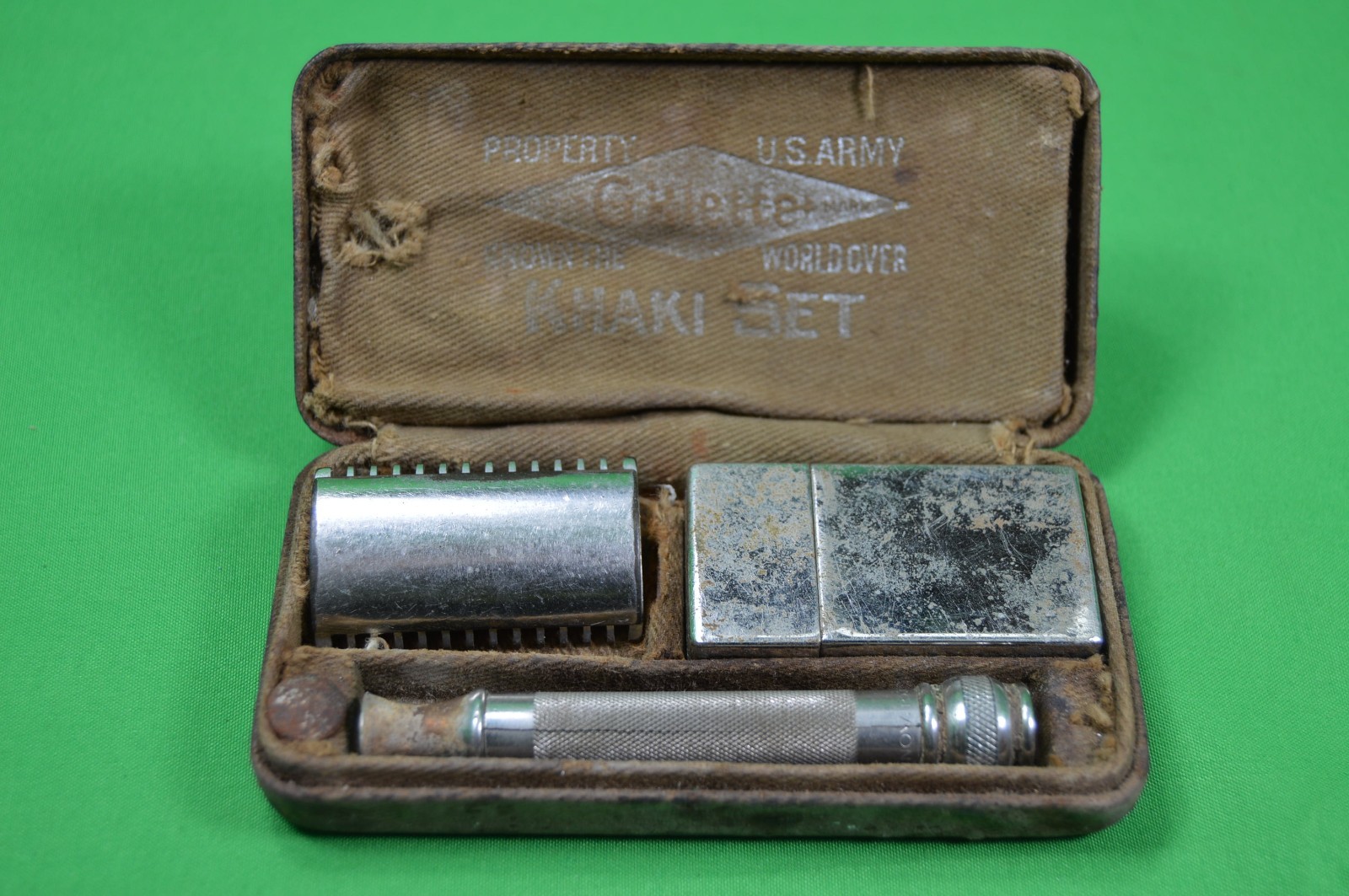 Vintage WWI US Army Issue Gillette Razor Khaki Set In Box W/ Metal Razor Holder