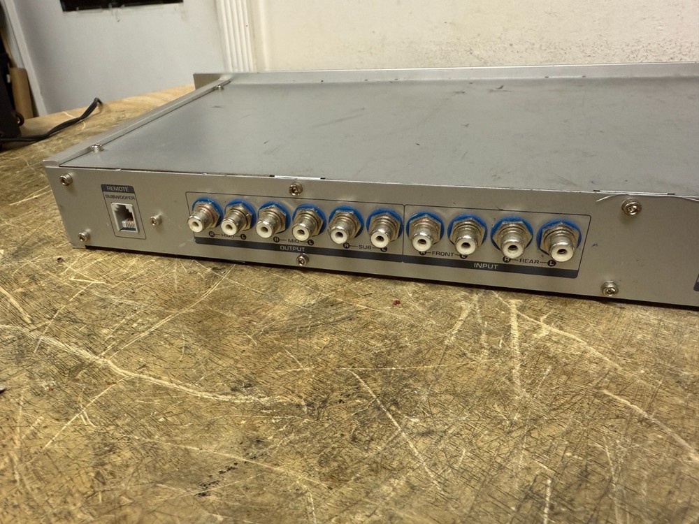 AudioBahn AX380Q Rack Mount Processor