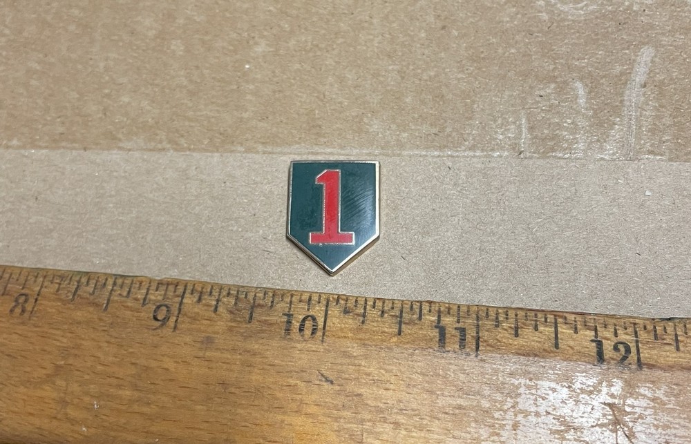 US Army - 1st Infantry Division Pin