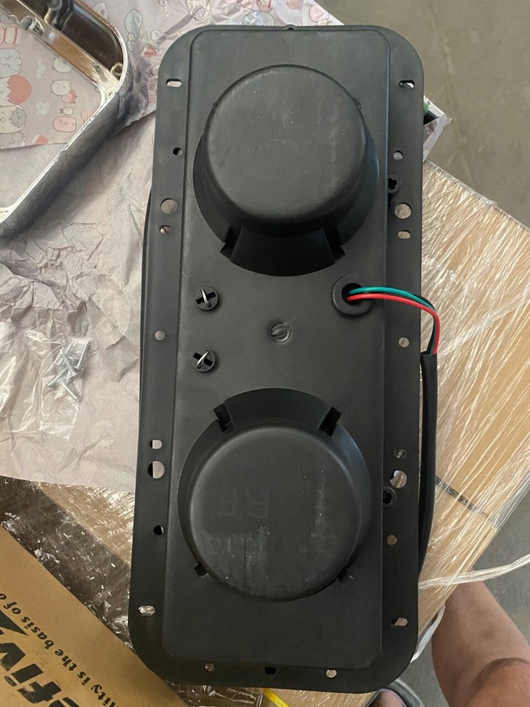 Dual Square Headlight Assembly For Big Rig Trucks