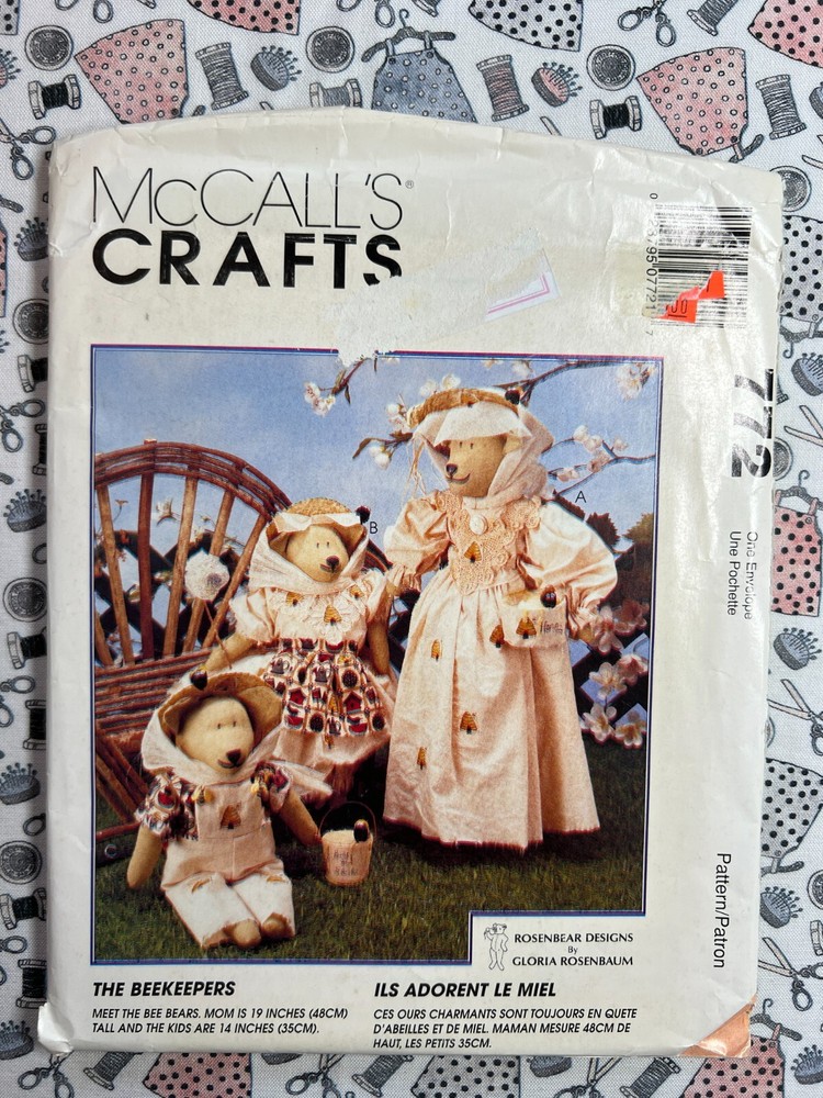 McCall's Sewing Pattern 772 Bee Catcher and Babies FF UNCUT