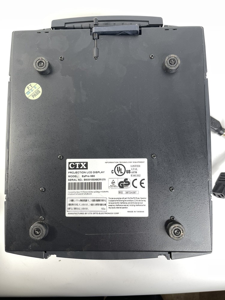 CTX EzPro 550 LCD Projector. Untested Powers On