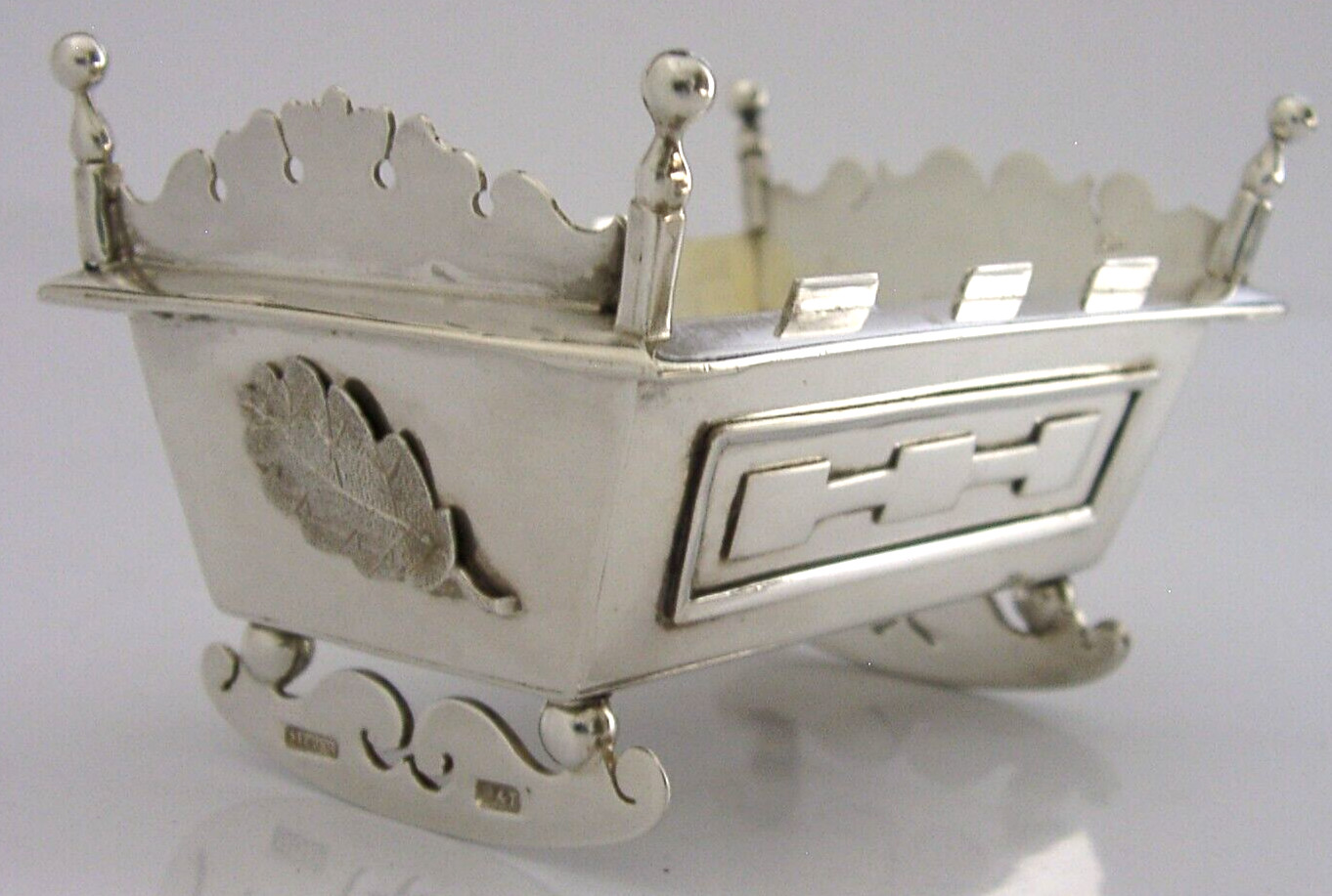 LARGE 96g 19th CENTURY AMERICAN SOLID SILVER CRIB CRADLE COT ANTIQUE B&L