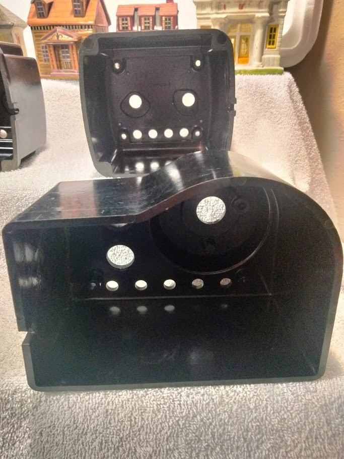 LIONEL Transformer # 1034 (Shell \ Case Only)