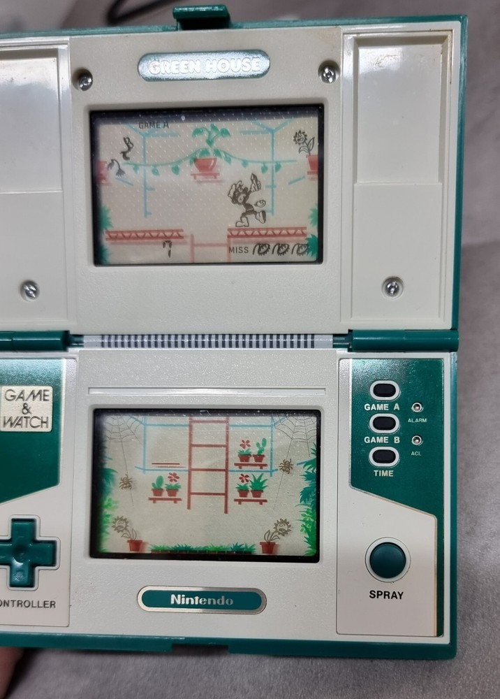 Nintendo Game & Whatch Green House Multi Screen