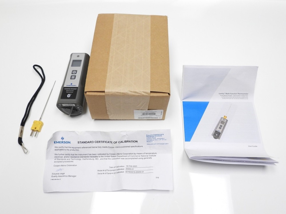 Emerson Lumity Cooper Atkins 92020 Multi-Function Thermometer BRAND NEW
