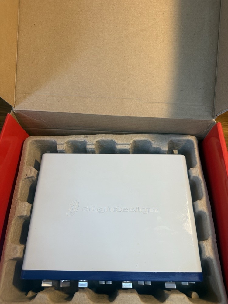 Digidesign Mbox 2 USB Audio Interface w/ Original Box & Accessories Untested