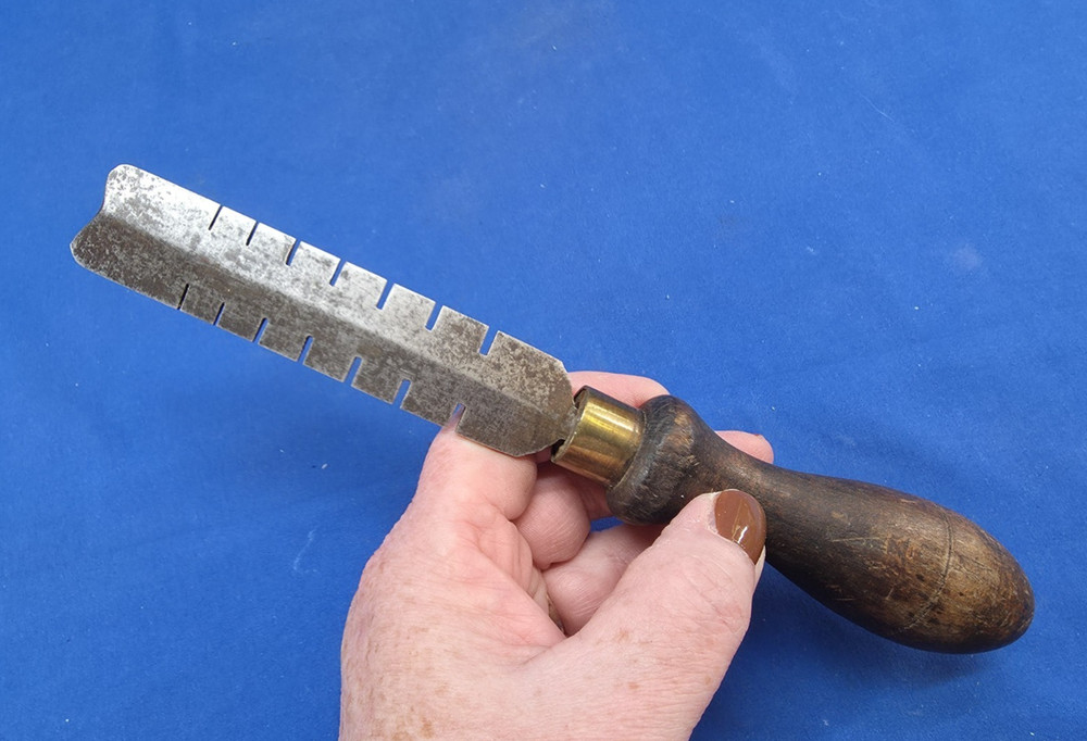 Vintage Saw Set - or Wrest