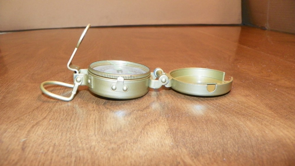 vtg lensatic engineer compass metal case liquid filled dial for stability