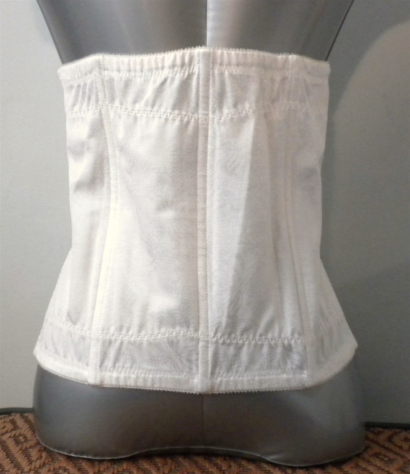 VINTAGE FLEXEES # 6868 WAIST CINCHER NIPPER LONGLINE CORSET BONED 2X WHITE NYLON