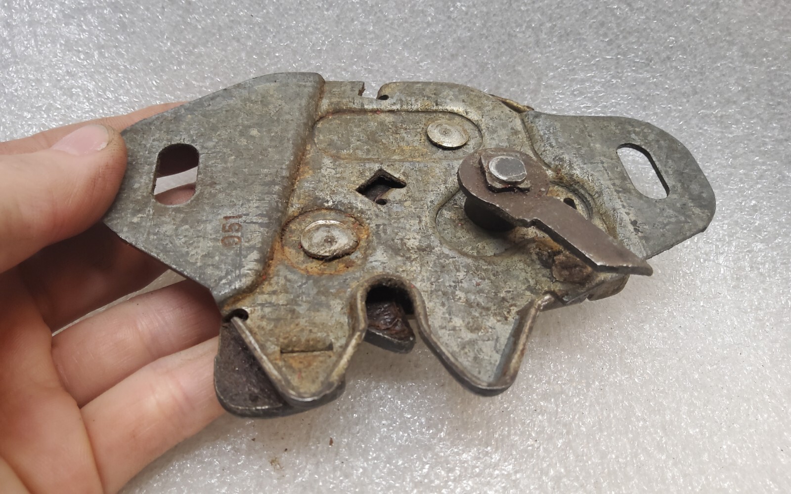 Mopar 1970-71 Plymouth Fury Hood Latch Mechanism Assembly 2999152