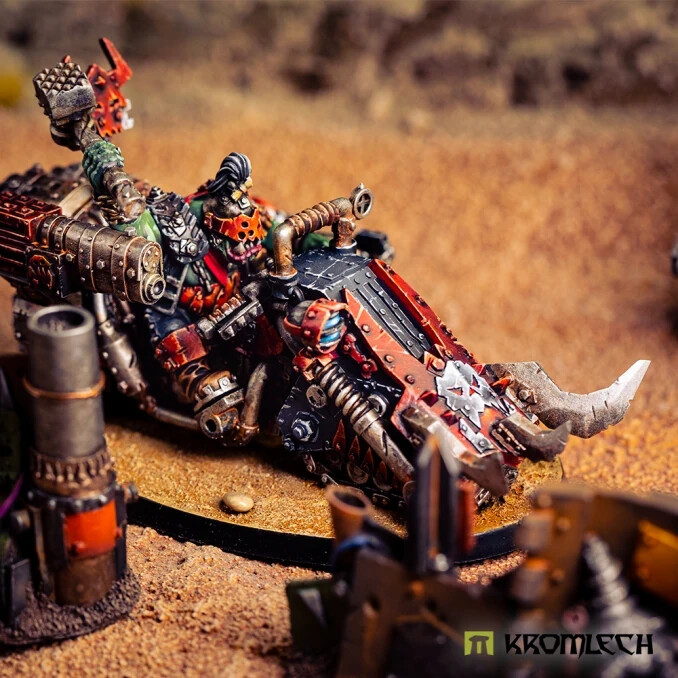 KROMLECH ORC BOSS ON BLITZBIKE 2