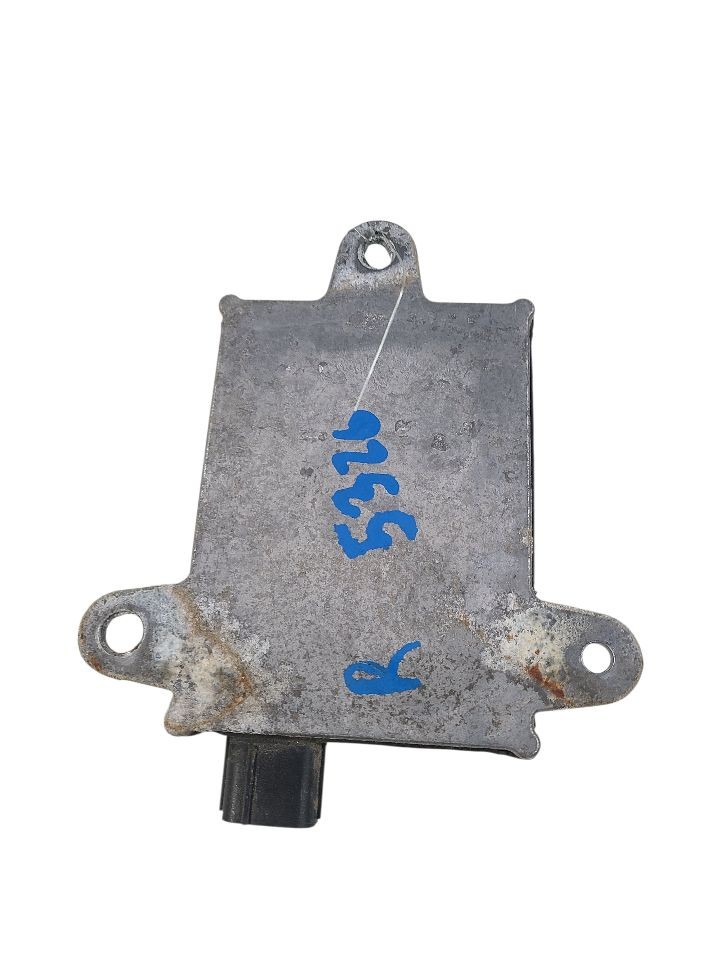 Used Blind Spot Detection System Warning Control Module fits: 2015 Subaru Legacy