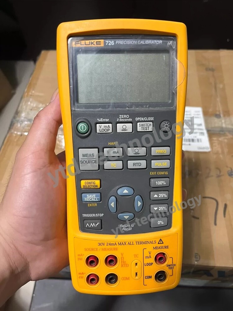Fluke 726 Multifunction Process Calibrator Calibrated /tested good