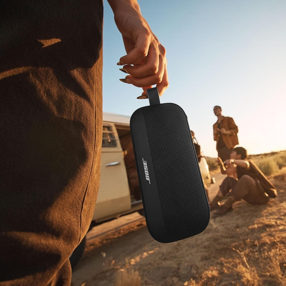 Bose SoundLink Flex Portable Bluetooth Speaker (2nd Gen Black)