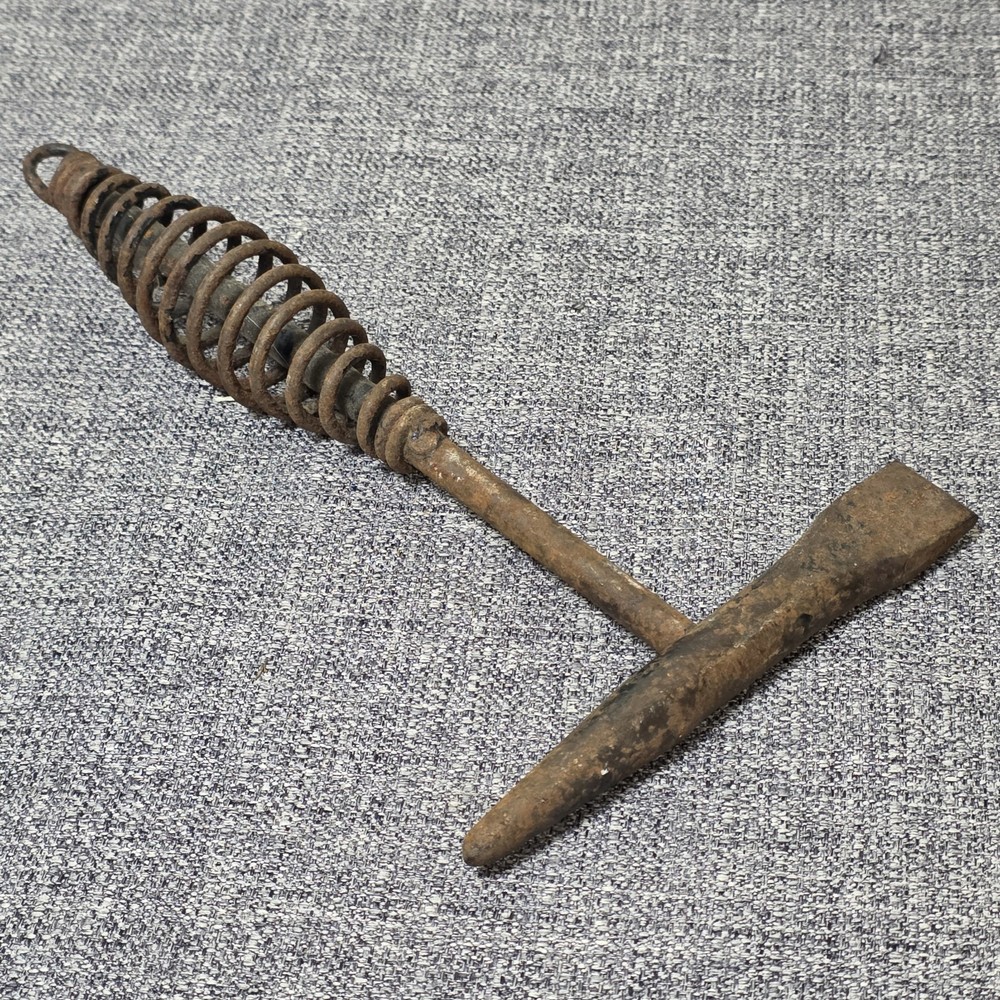 Vintage Welders Chipping Spring Hammer
