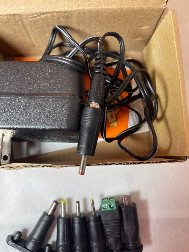 30w / 34w adjustable universal ac adapter