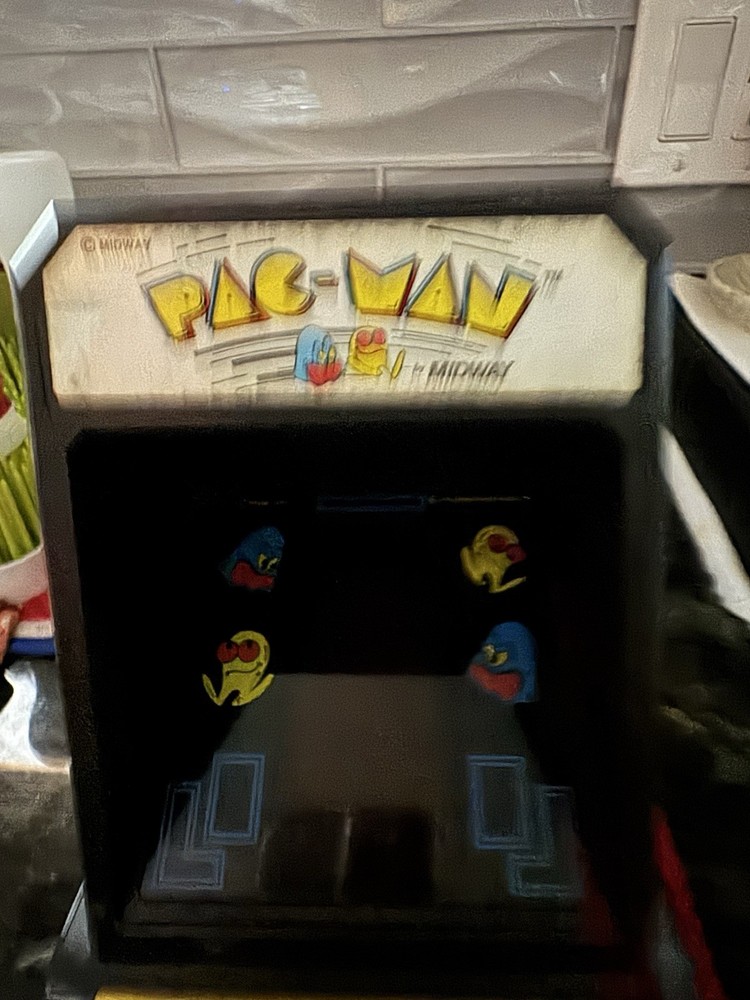 PAC-MAN-MIDWAY ARCADE 1981 beautiful display GAME DOESNT WORK