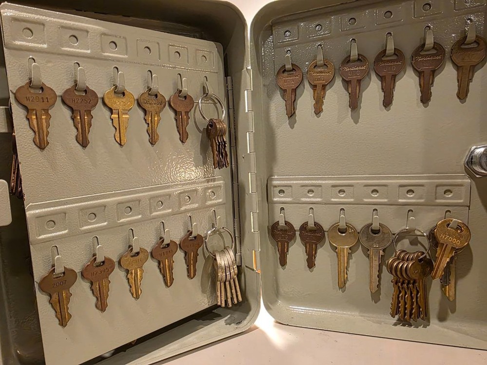 ThyssenKrupp (TK) Elevator Key for Keyed Functions (SELECT YOUR KEY)