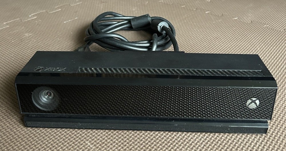 Microsoft Xbox One Kinect Sensor 1520 with Converter/Adapter, tested, works!