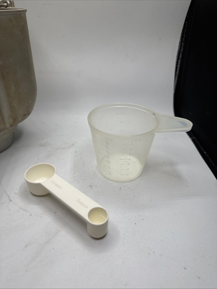 Panasonic Bread Bakery Machine SD-BT55P Bread Pan & Paddle & Measuring Cups