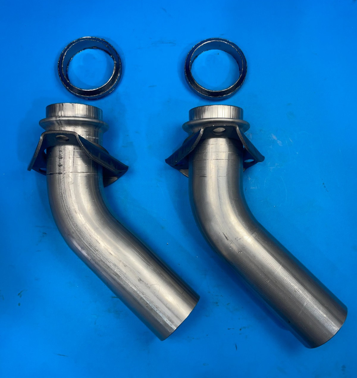 8"Chevrolet V8 2"OD 3 Bolt 45 Exhaust Manifold Down Pipe Stubs w/Donut Gasket