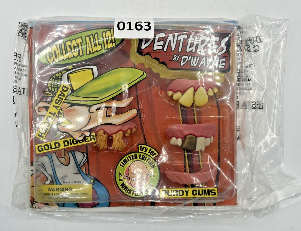 Vintage Vending Display Board Dentures by D'Wayne 0163