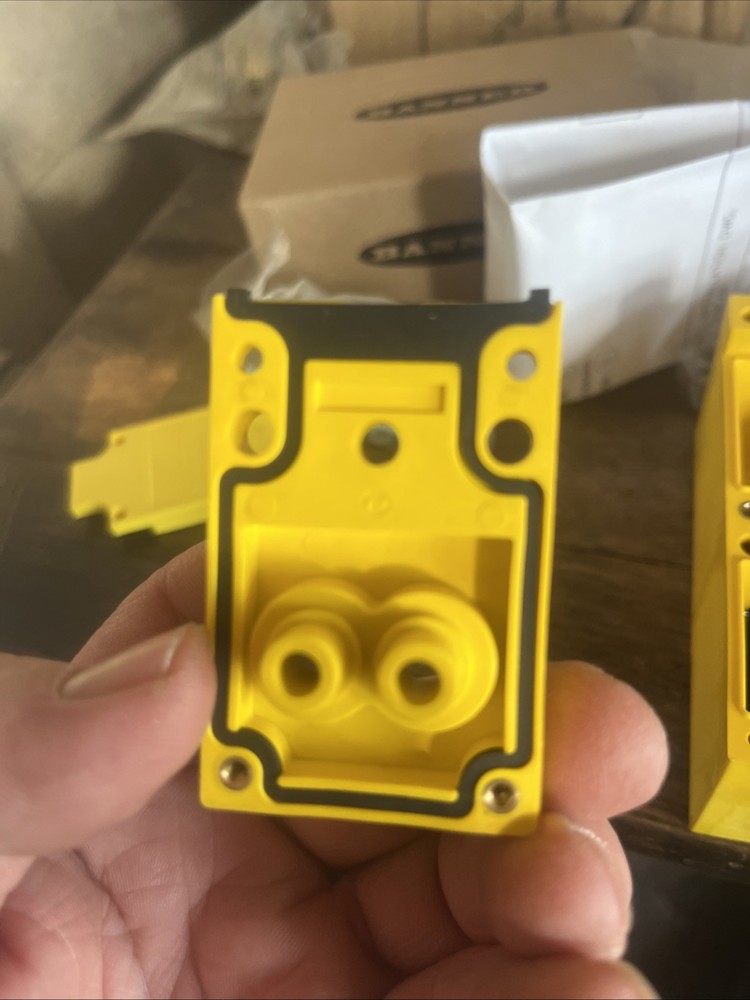 NOS Banner Engineering 17627 / SBF1 Scanner Block