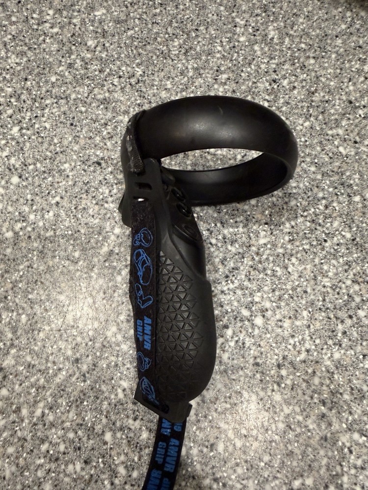 Oculus Quest Rift-S Left Controller (MI-BL)  Controller +Grip (untested)