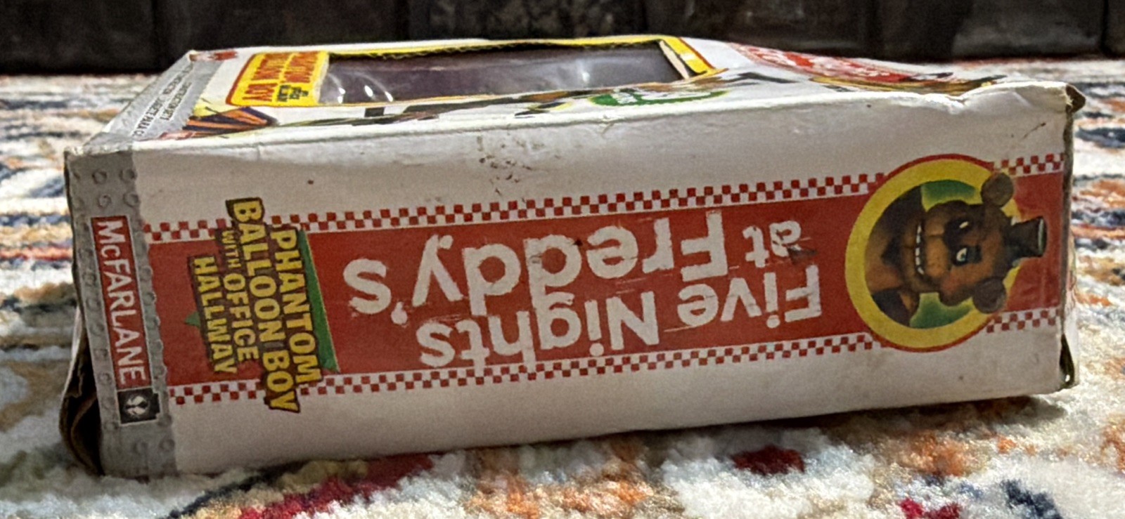 PHANTOM BALLOON BOY FIVE NIGHTS AT FREDDY'S McFarlane 12813 CONSTRUCTION READ