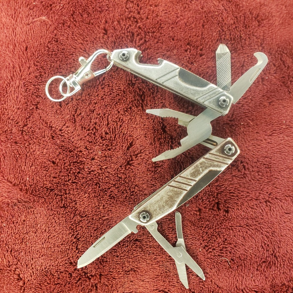 True utility Pocket Multi Tool BG22J