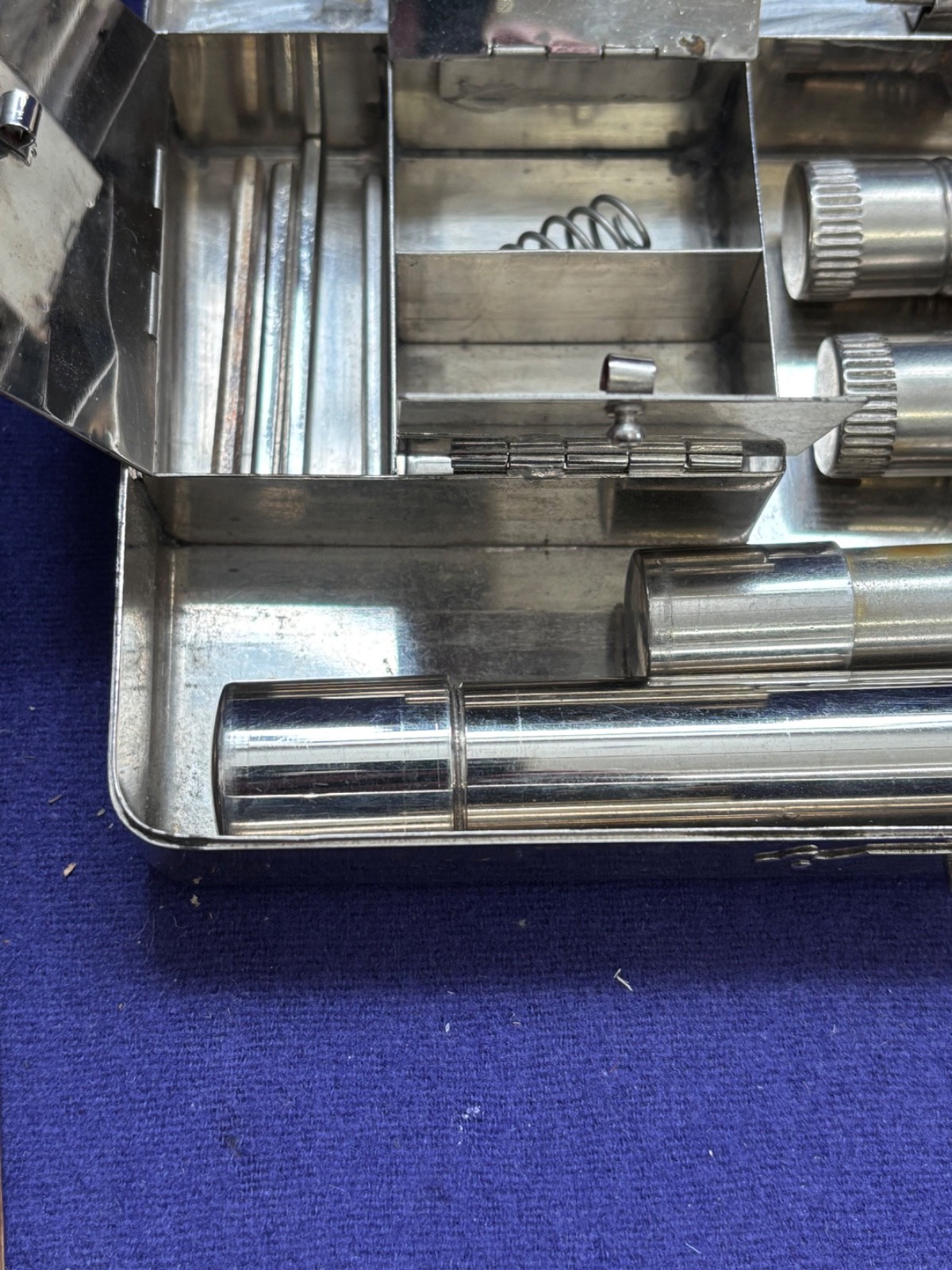 ANTIQUE VINTAGE ART DECO STEEL BOX ACUPUNCTURE KIT DISPLAY ONLY OLD ESTATE FIND