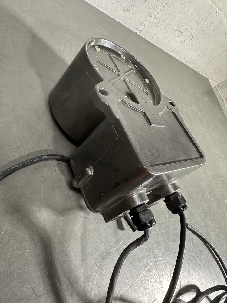 MINT Atkinson Dynamics AD26-8 12V Fire Truck Intercom Speaker