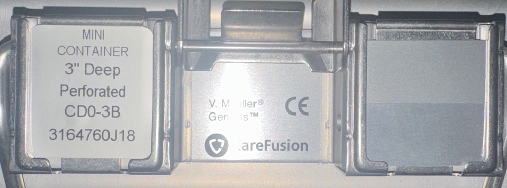 V. Mueller CD0-3B Genesis Mini Sterilization Container w/ Lid & Tray 3"