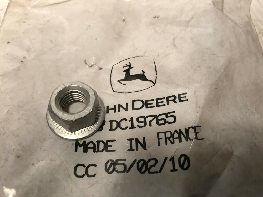 DC19765  GENUINE John Deere  FLANGE LOCK NUT