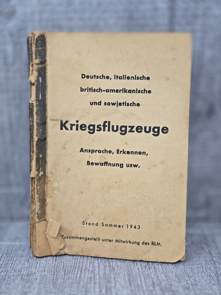 WW2 German Aircraft Identification Manual - Missing Cover 1943