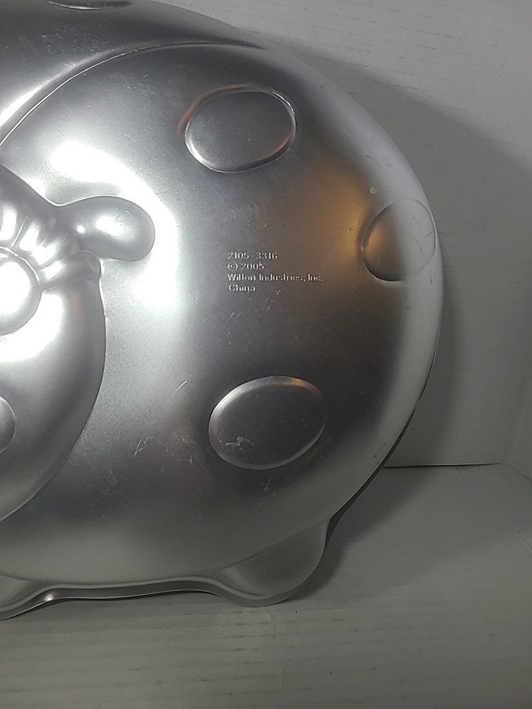 2005 Wilton Retired Ladybug Cake Baking Pan Mold & Instructions - #2105-3316